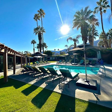 Vista Grande Resort - A Gay Men's Resort Palm Springs Buitenkant foto